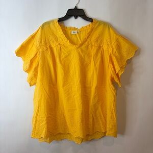 True Craft Sunny Yellow Eyelet Top size 3X Lightweight cotton blouse